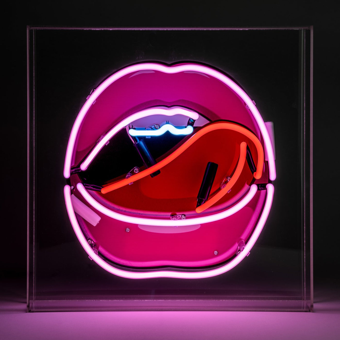 Neon Lips Locomocean