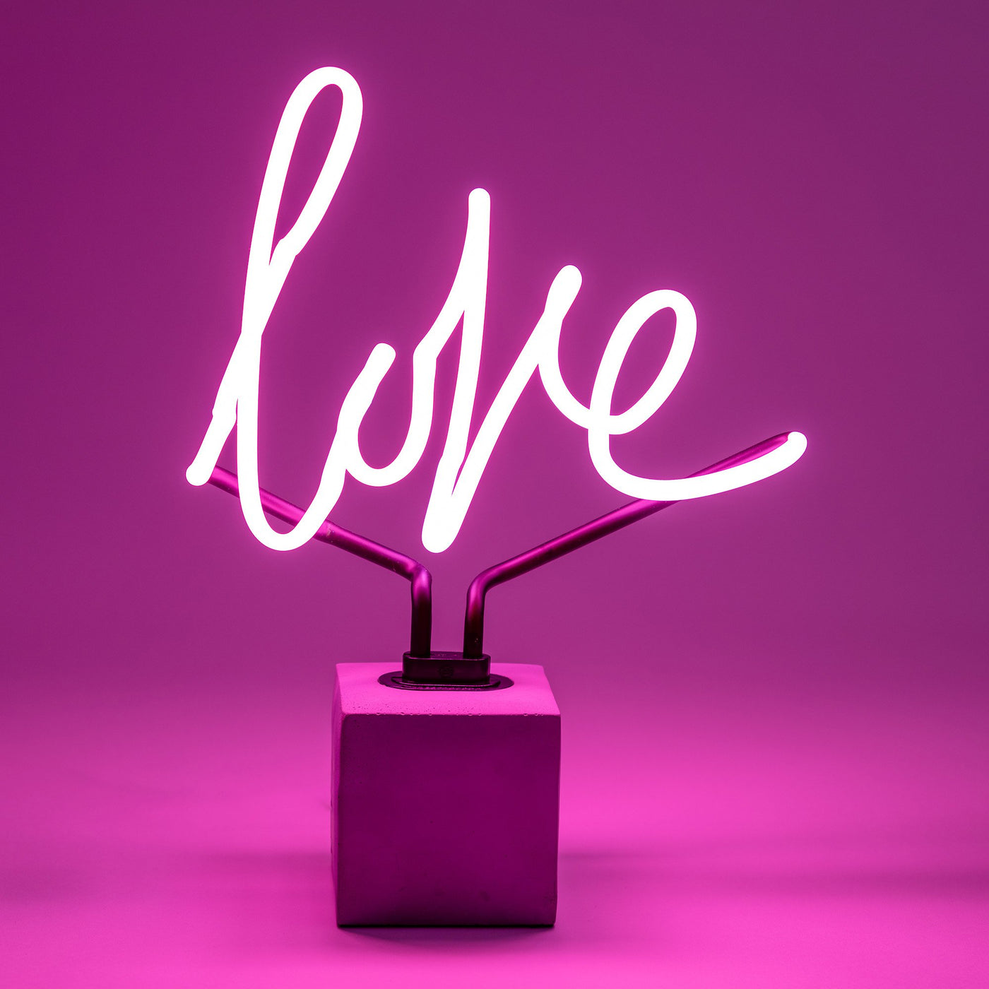 Pink Neon Love Light Locomocean